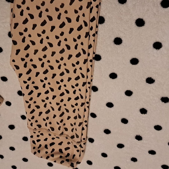 CheetahPrint set - Picture 2 of 2